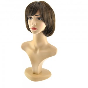 short-classic-style-wig